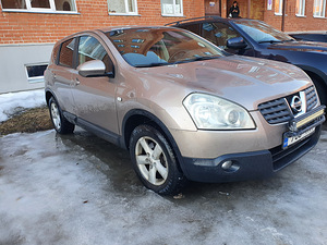 Nissan qashqai (5 foto / 5)