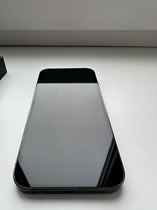 iPhone 13 Про 128 ГБ (3 фото из 5)