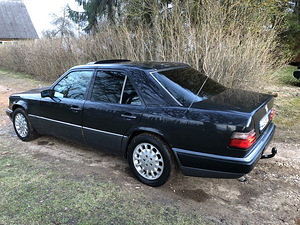 Mercedes-Benz W124 OM605 (3 foto / 7)