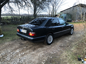 Mercedes-Benz W124 OM605 (4 foto / 7)