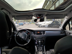 Autorent PEUGEOT 508 UNIVERSAAL PANORAAM 2.0 DIISEL AUTOMAAT (5 foto / 8)