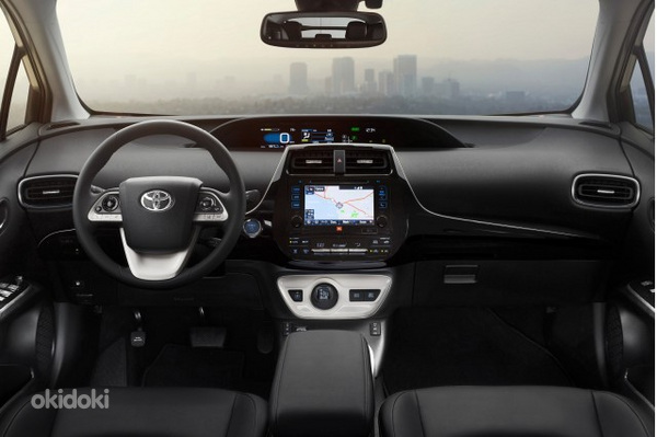 Прокат автомобилей Toyota Prius АВТОМАТ Гибрид 2016 (фото #2)