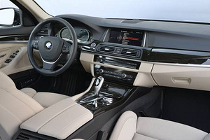 AUTORENT BMW 5 (F10) xdrive AUTOMAAT 2.0 DISEL (2 foto / 2)