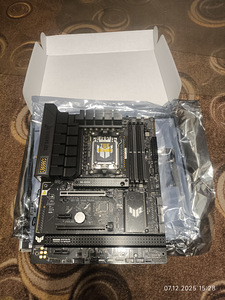 ASUS TUF GAMING B650-PLUS WIFI AM5 ATX (3 foto / 6)