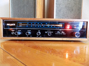 Vintage audioseadmed (6 foto / 9)