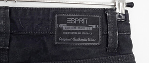Оригинальные стильные джинсы esprit (3 фото из 3)