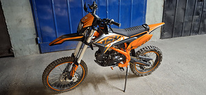 Enduro-kross Lizard 125cc. (1 foto / 3)