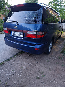 Toyota previa (1 фото из 6)