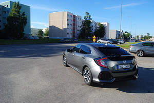 Honda Civic Elegance Navi Sensing 1.0 Turbo 93kW (4 foto / 15)