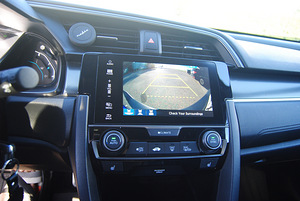 Honda Civic Elegance Navi Sensing 1.0 Turbo 93kW (10 foto / 15)