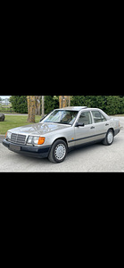 Mercedes Benz 300E 1987 (1 foto / 7)