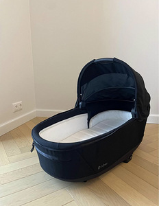 Cybex Priam V4 Lux vankrikorv Sepia Black + Vihmakile (7 foto / 9)