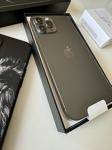 iPhone 12 Pro Max 256GB (2 foto / 4)