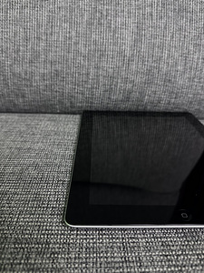 iPad (2 фото из 3)