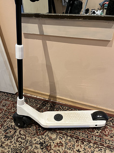 Elektriline roller (1 foto / 1)