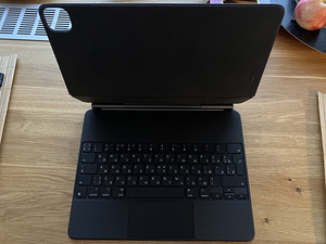 Apple iPad Pro 12.9" (2018/20/21/22) Magic Keyboard Black (3 foto / 3)