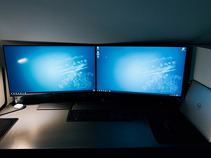 Dell XPS 9570 i7-8750H, 32GB RAM, GTX1050ti 4GB (9 foto / 9)