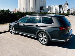Volkswagen Passat Alltrack 2.0 TDi 140 kW 4motion (9 foto / 15)