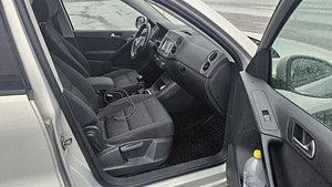 Volkswagen Tiguan Track & Field 1.4 R4 16V 110kW (9 foto / 13)