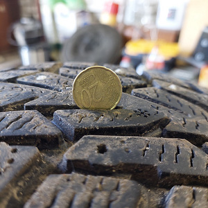 Hakkapeliitta 7 Nokian 195/65R15 95T (2 foto / 10)