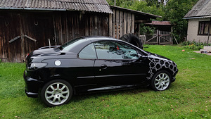 Peugeot 206cc kabriolett (2 foto / 8)