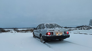 Ford Sierra 85a 1.6 55kw (5 фото из 13)