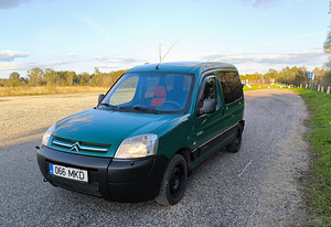 Citroen Berlingo 1.6hdi 55kw 2007 (4 foto / 14)