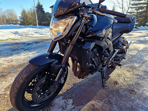 YAMAHA FZ1 (1 foto / 7)