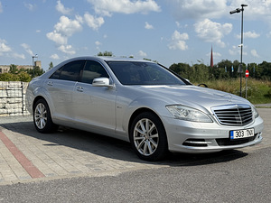 MERCEDES-BENZ S 350 CDI (2 foto / 13)