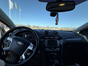 Ford Mondeo Titanium 2009 (3 foto / 8)