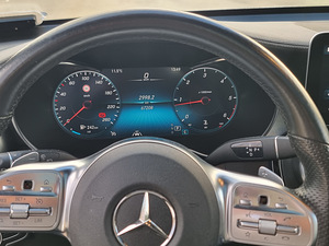 Mercedes GLC220d 2021 (2 фото из 13)