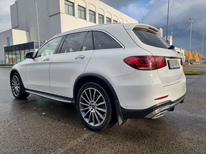 Mercedes GLC220d 2021 (7 фото из 13)