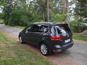 Touran 2017 2.0 TDI 110KW (7 foto / 15)