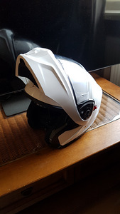 Kiiver scorpion exo930 (1 foto / 4)