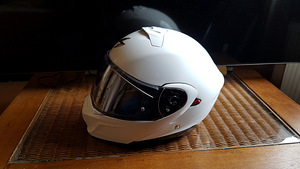Kiiver scorpion exo930 (3 foto / 4)