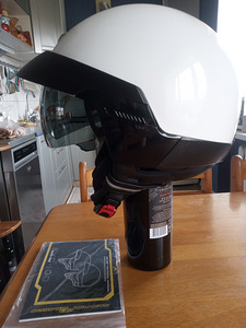 Kiiver Scorpion EXO-100 (2 foto / 2)