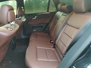 Mercedes-Benz E350 (12 foto / 13)