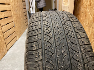 Michelin Latitude 255/55r18 (3 foto / 3)