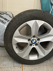 BMW (x6) naastrehvid ja veljed (4 foto / 4)
