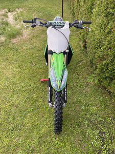 Kawasaki KX 250 (2 фото из 5)