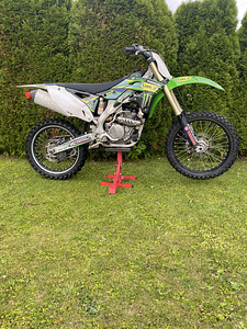 Kawasaki KX 250 (5 фото из 5)