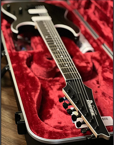 Ibanez Prestige RGR752AHBF (6 foto / 6)