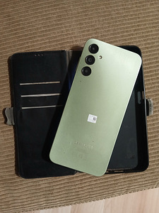 Samsung galaxy A14 64 gb (3 foto / 4)