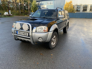 Nissan Navara (1 foto / 8)