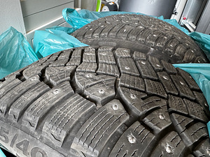Continental IceContact 2 245/40R19 (1 foto / 4)