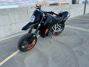 KTM 950 SM
