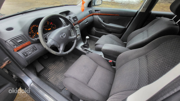 Toyota Avensis 2005, дизель 2.2, 130 кВт (фото #11)
