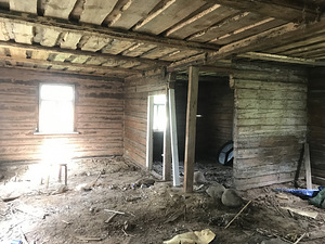 Бревенчатый дом (4 фото из 10)