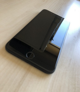 iPhone 7 Plus 32GB (Black) (7 foto / 10)