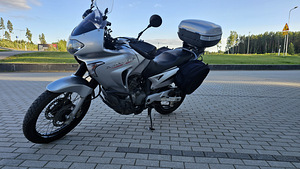 Honda transalp 650xl (5 foto / 6)